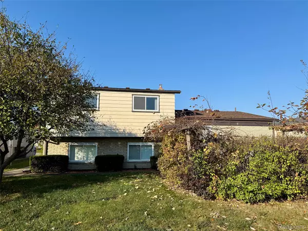 Sterling Heights, MI 48310,3542 Marc DR