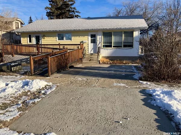 311 1st STREET W, Nipawin, SK S0E 1E0