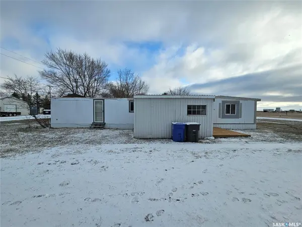 702 Railway AVENUE, Arcola, SK S0C 0G0