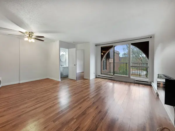 Brantford, ON N3R 6Y9,36 Hayhurst RD #363