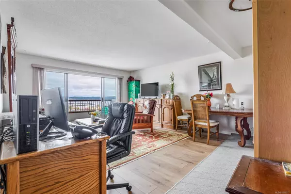 Campbell River, BC V9W 2W1,907 Cedar St #203