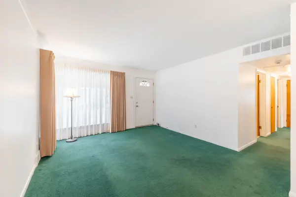 Trenton, MI 48183,3256 S Stella CT