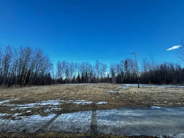 2431 Mistassiniy RD, Wabasca, AB T0G 2K0