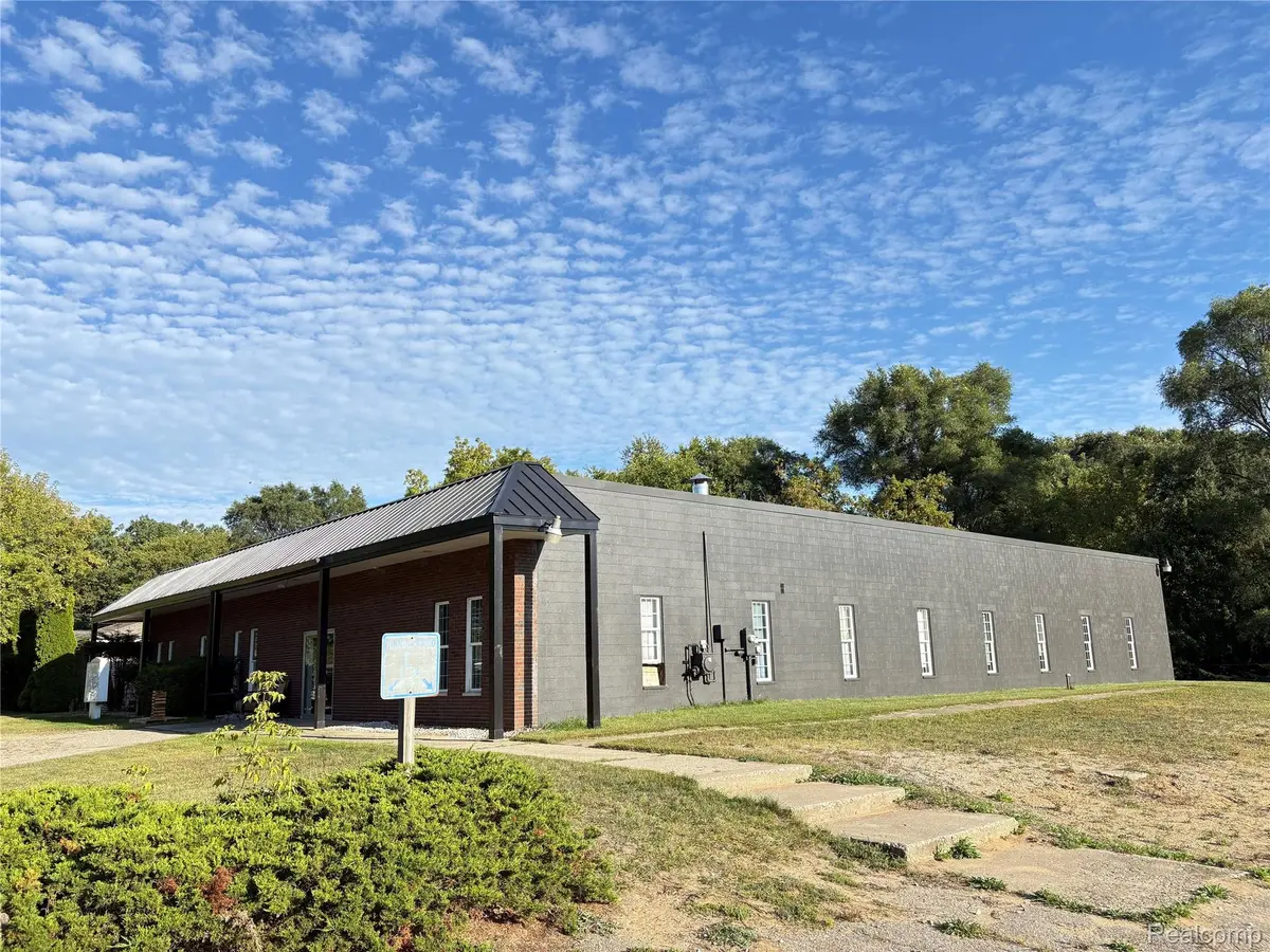 3041 Reeder RD, Independence Charter Township, MI 48346