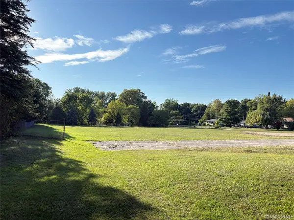 3041 Reeder RD, Independence Charter Township, MI 48346