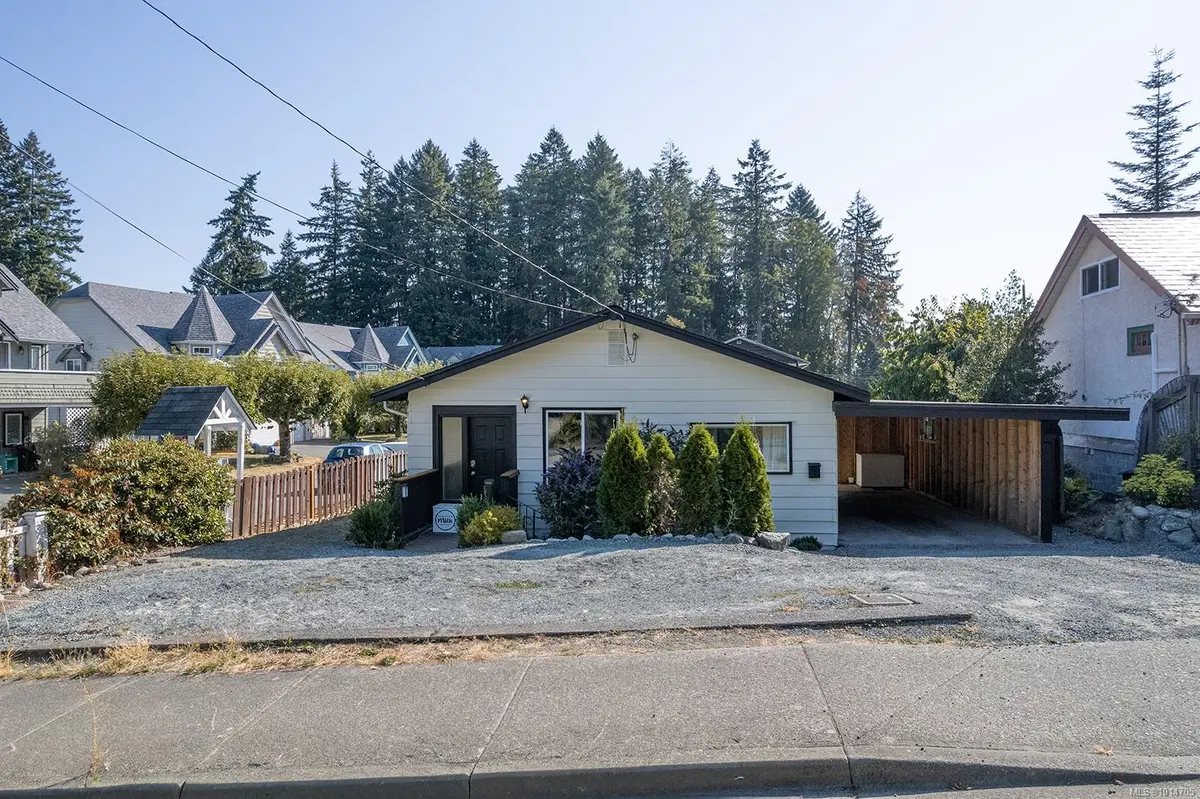 Duncan, BC V9L 1L3,5813 Banks Rd