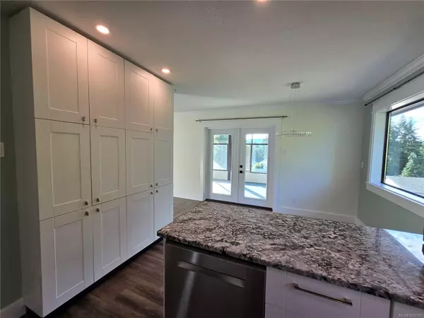 Duncan, BC V9L 5R4,6315 Woodgrove Way