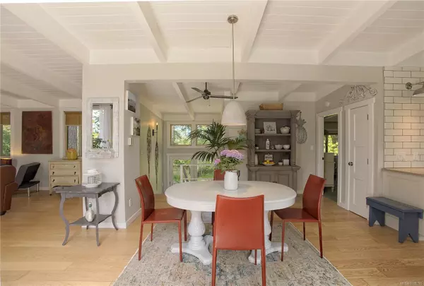 Salt Spring, BC V8K 1J6,310 Woodland Dr