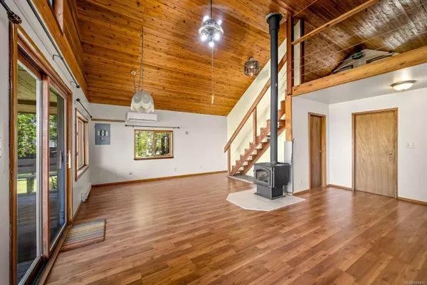 Denman Island, BC V0R 1T0,4039 East Rd