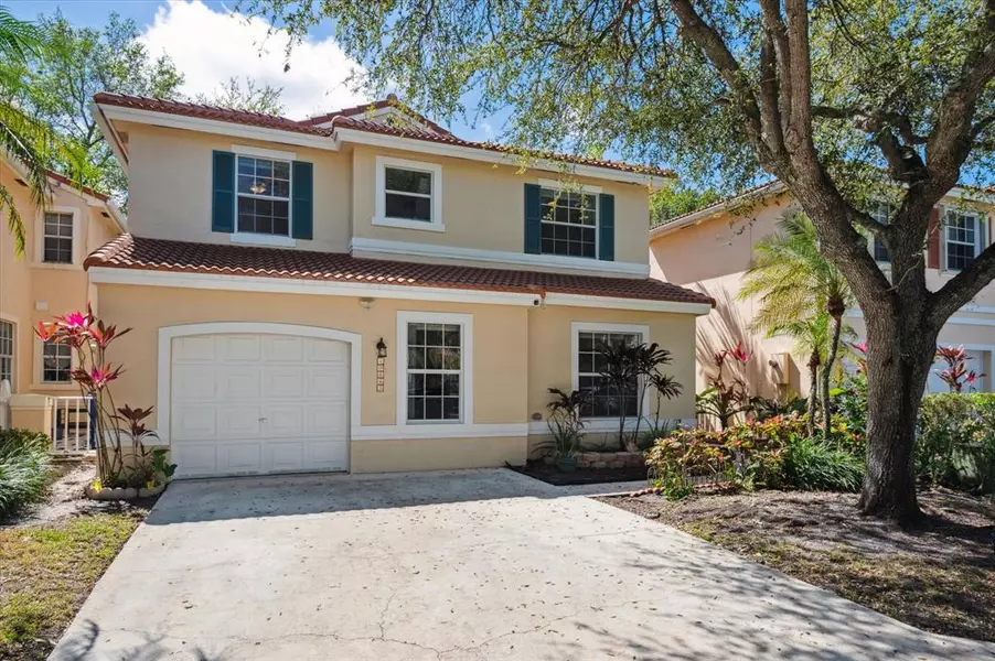 10845 NW 46th Dr, Coral Springs, FL 33076