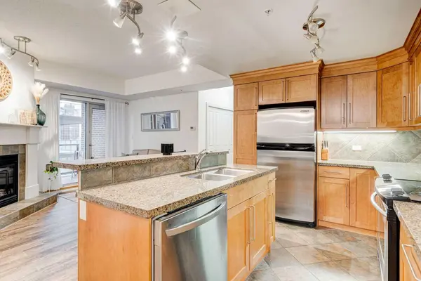 Calgary, AB T2P 5M9,110 7 ST SW #503