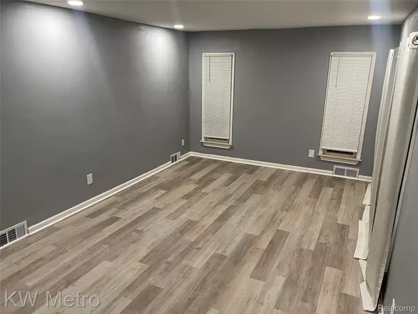 Detroit, MI 48223,13946 Braile ST