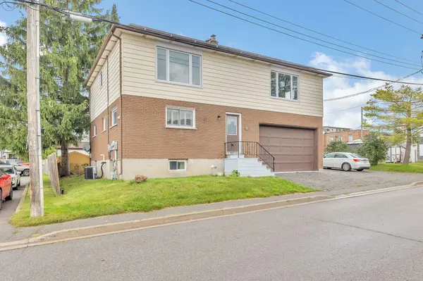 11 Mary ST E, Kawartha Lakes, ON K0L 2W0