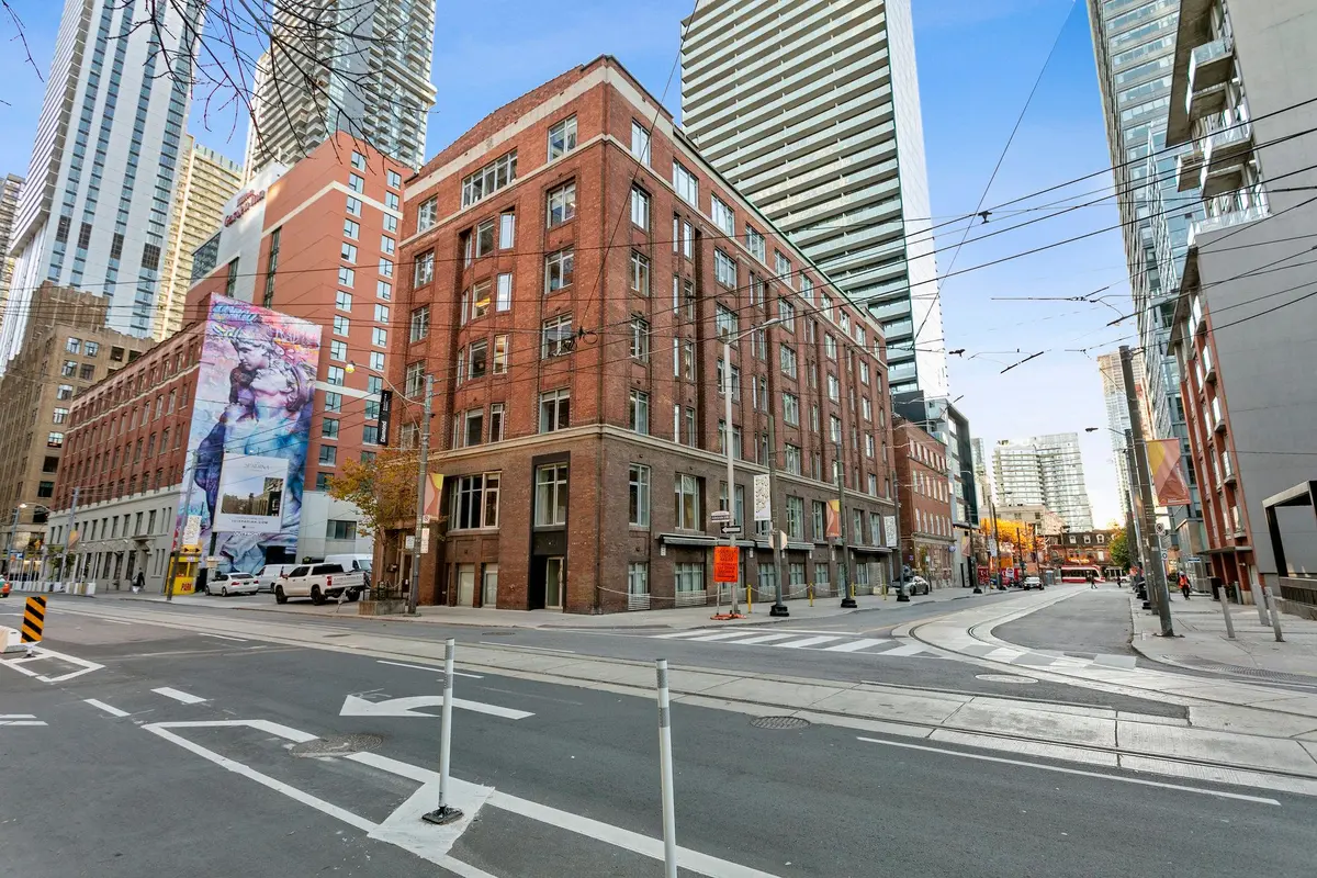 Toronto C01, ON M5V 1R5,345 Adelaide ST W #1st Floor