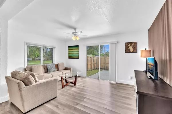 Tamarac, FL 33321,8003 NW 67th Ave