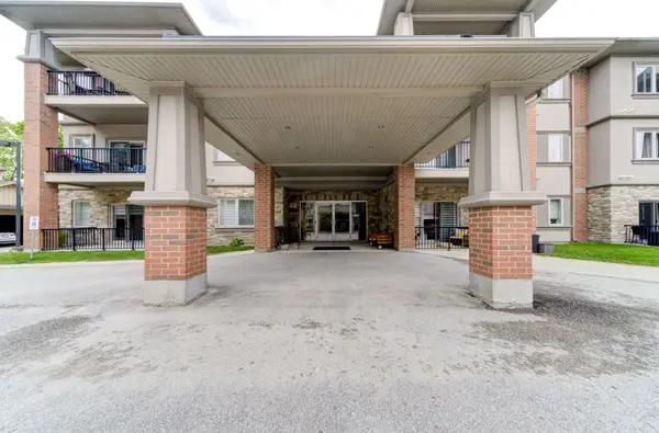 19A Yonge ST N #208, Springwater, ON L0L 1P0