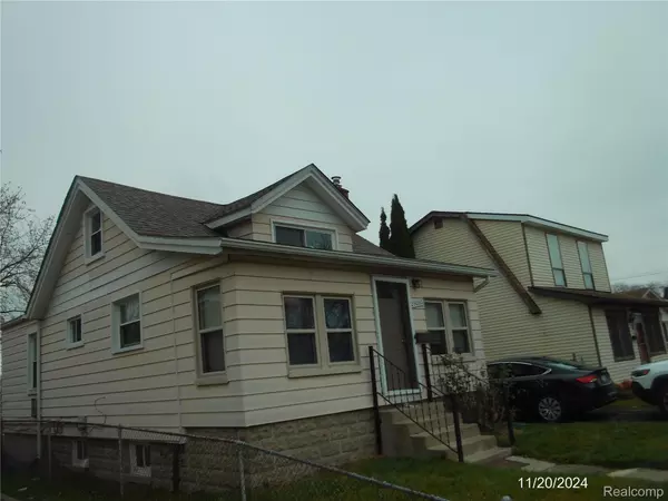 26060 Clancy ST, Roseville, MI 48066