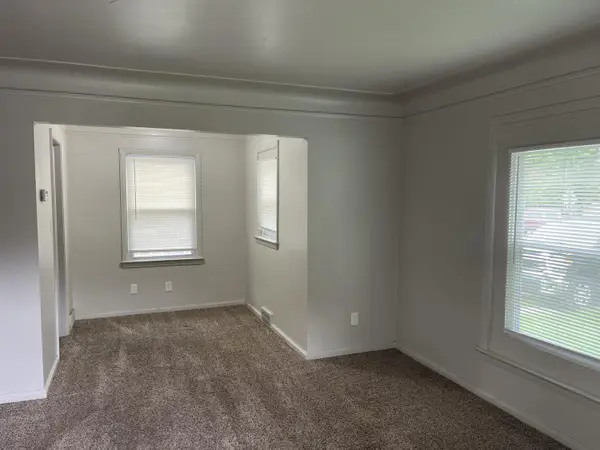 Detroit, MI 48235,18955 Asbury PARK