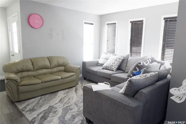 216 Dominion ROAD, Assiniboia, SK S0H 0B0