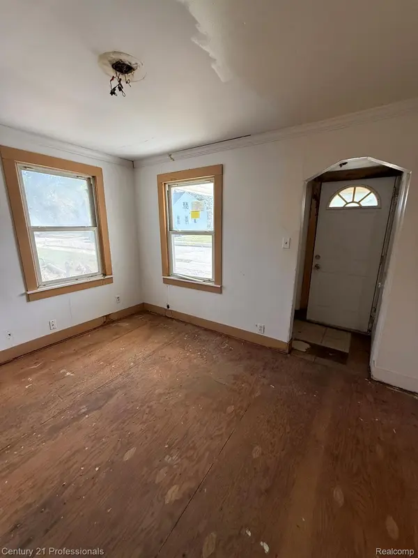 Warren, MI 48091,7251 Yacht AVE