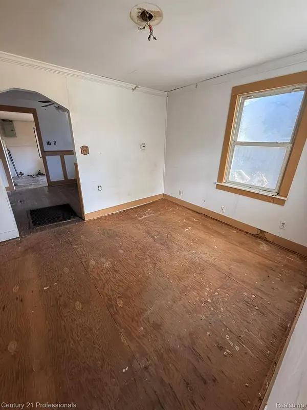 Warren, MI 48091,7251 Yacht AVE