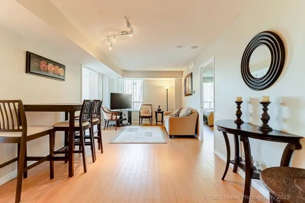 Vaughan, ON L4J 8P7,5 Emerald LN #703