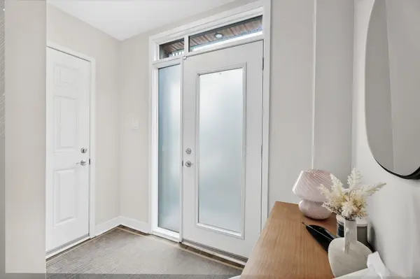 Kanata, ON K2V 0S6,172 Visor Private