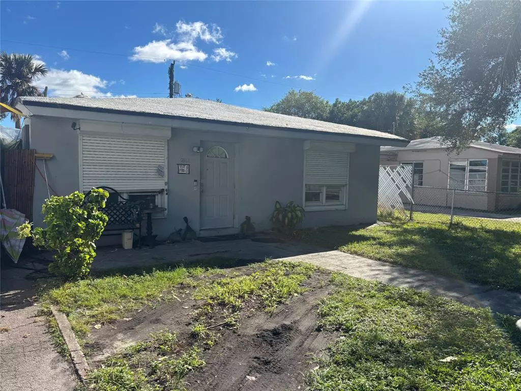 Fort Lauderdale, FL 33315,2612 SW 14th Ave