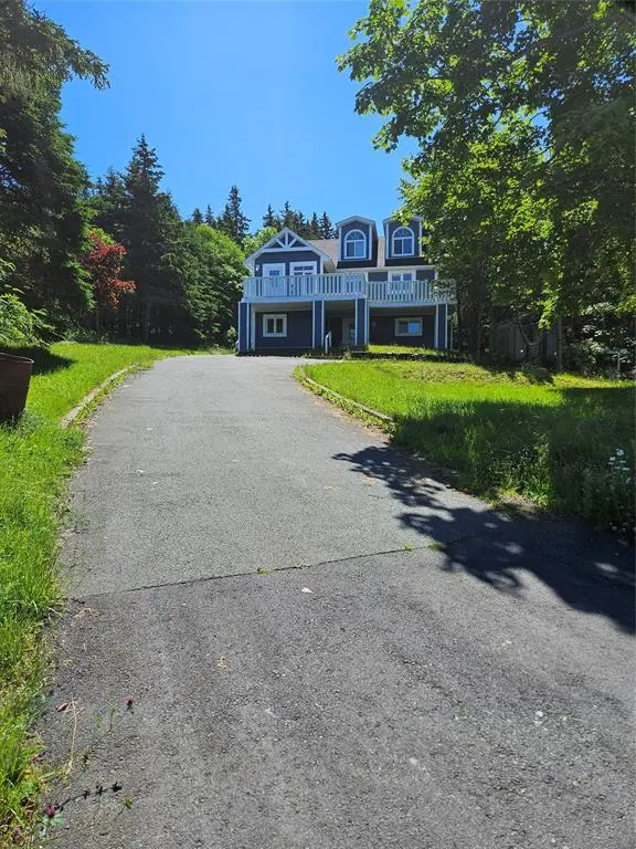 68 Salmon Cove Road, South River, NL A0A 3WO