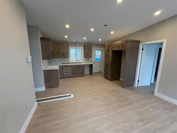 Whitbourne, NL A0B 3k0,212 Eco Drive