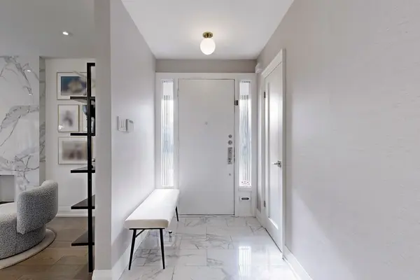 Toronto C04, ON M6A 2G8,66 Brucewood CRES