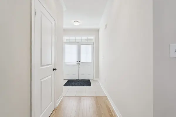 Brampton, ON L7A 4L4,17 Fann DR