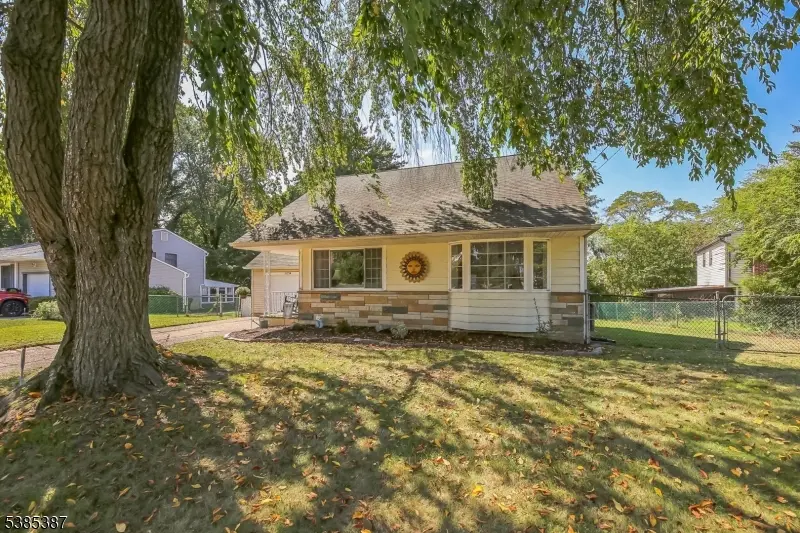 1523 N Bowling Green Dr, Cherry Hill Twp., NJ 08003