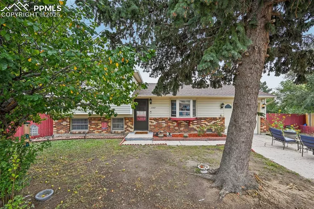 Colorado Springs, CO 80915,7147 Palmer Park BLVD