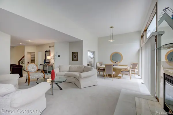 Farmington Hills, MI 48331,35565 Cross CRK N