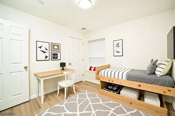 Newark City, NJ 07107,125-127 S 8th St