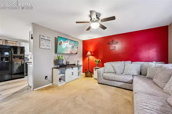 Colorado Springs, CO 80915,7147 Palmer Park BLVD