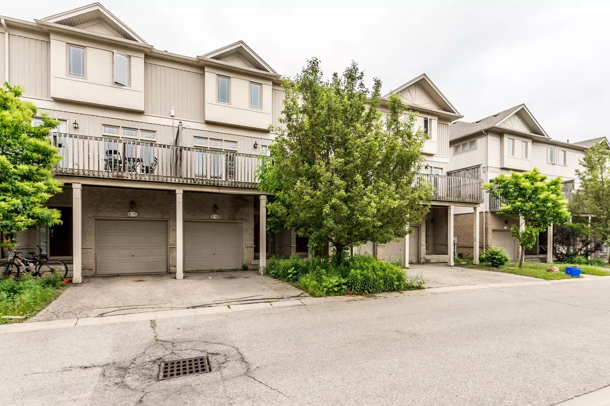 Waterloo, ON N2V 2X1,619 Wild Ginger AVE #C16