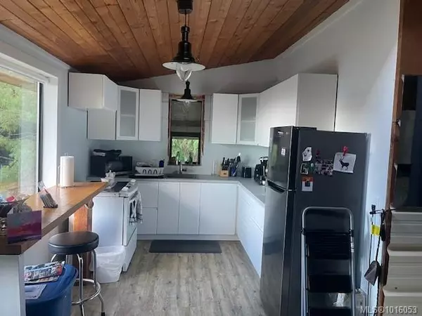 Salt Spring, BC V8K 1T7,901 Isabella Point Rd