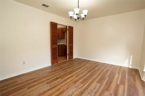 Shreveport, LA 71107,955 Roanoke Drive