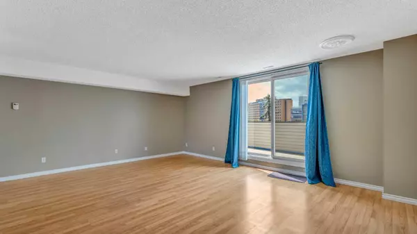 Calgary, AB T2N 4M1,1540 29 ST NW #1016