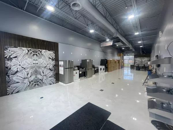 Brampton, ON L6P 4R9,6101 Mayfield RD #Unit 4