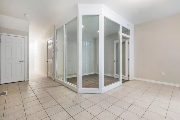 619 Wild Ginger AVE #C16, Waterloo, ON N2V 2X1