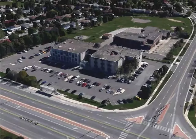 40 Finchgate BLVD #321/323/325/327, Brampton, ON L6T 3J1