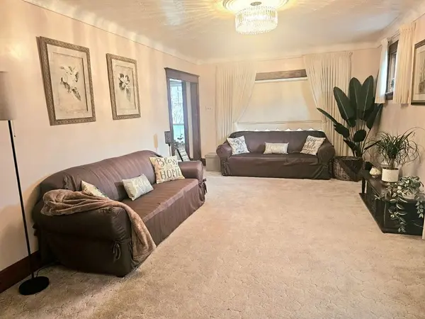 Niagara Falls, ON L2E 4M8,5260 Stuart AVE