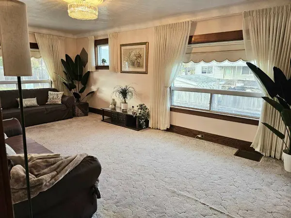 Niagara Falls, ON L2E 4M8,5260 Stuart AVE