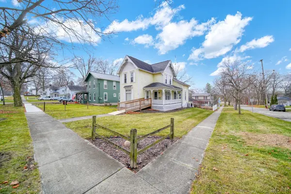 300 Grove ST, Hudson, MI 49247