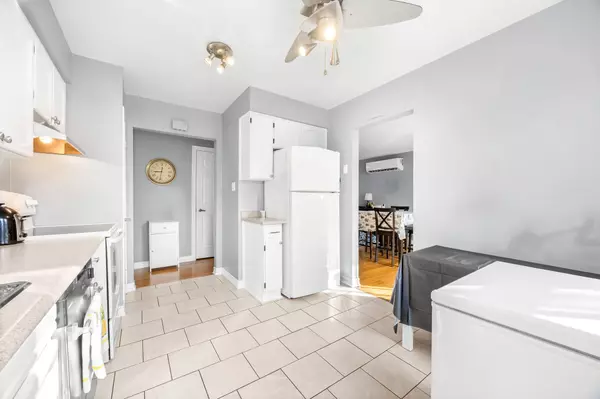 Barrie, ON L4N 5H9,294 Anne ST N