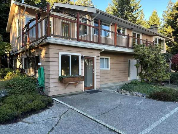 Salt Spring, BC V8K 2G2,198 Saltspring Way