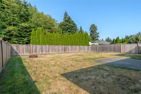 Campbell River, BC V8W 3C8,76 McPhedran Rd